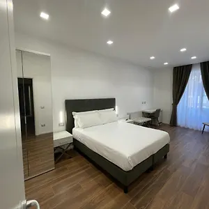 https://angelicahome.it-romehotels.com