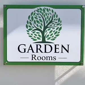 https://garden-rooms.taorminaitalyhotels.com